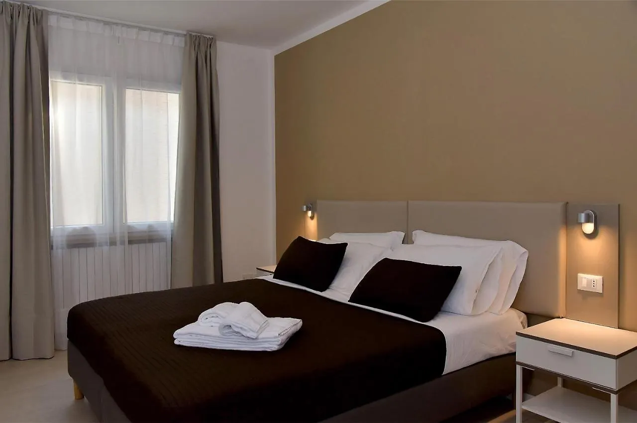 Garda Bloom Holiday Apartments Padenghe sul Garda