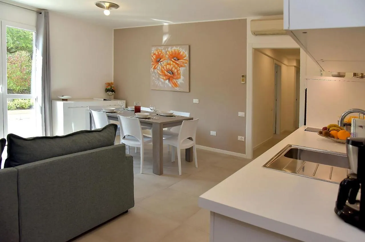 Garda Bloom Holiday Apartments Padenghe sul Garda Italy