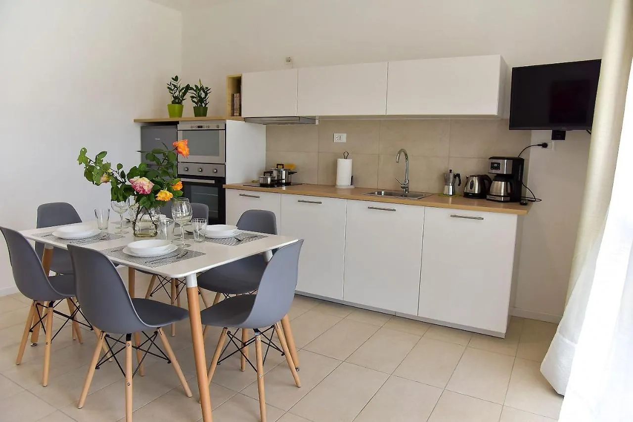 Garda Bloom Holiday Apartments Padenghe sul Garda