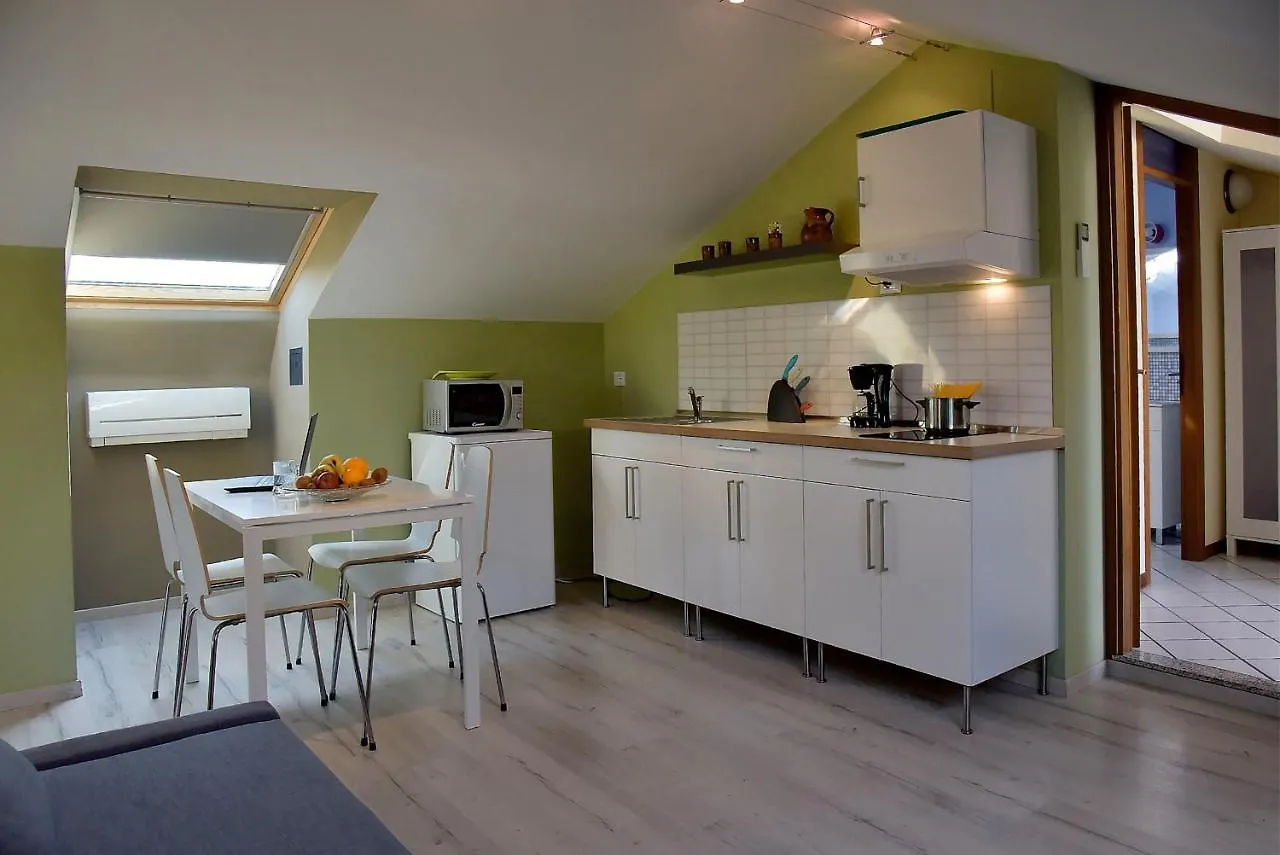 Garda Bloom Holiday Apartments Padenghe sul Garda Italië