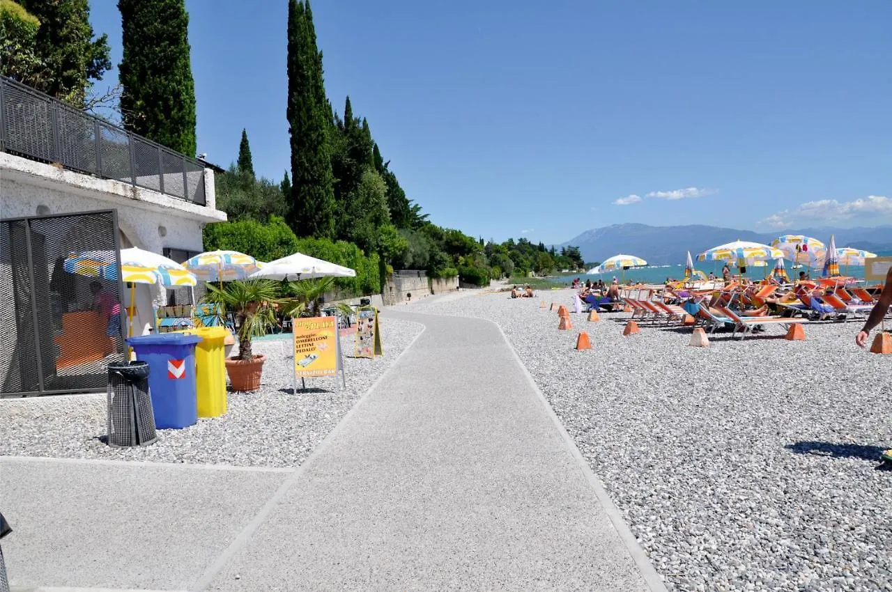 Garda Bloom Holiday Apartments Padenghe sul Garda 0*,